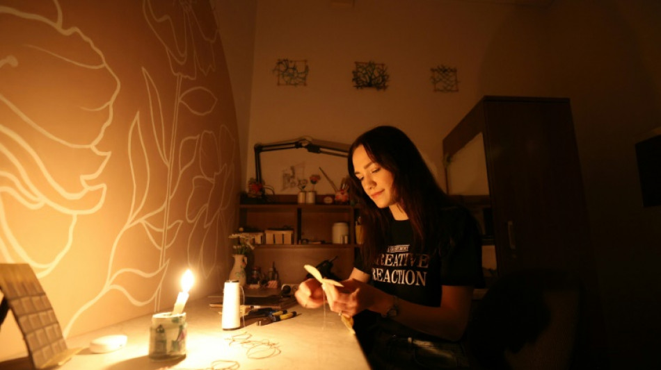 Kiev se retrousse les manches face aux coupures d'&eacute;lectricit&eacute;