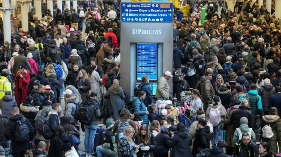 Eurostar retoma progressivamente seu servi&ccedil;o de trens ap&oacute;s problema t&eacute;cnico