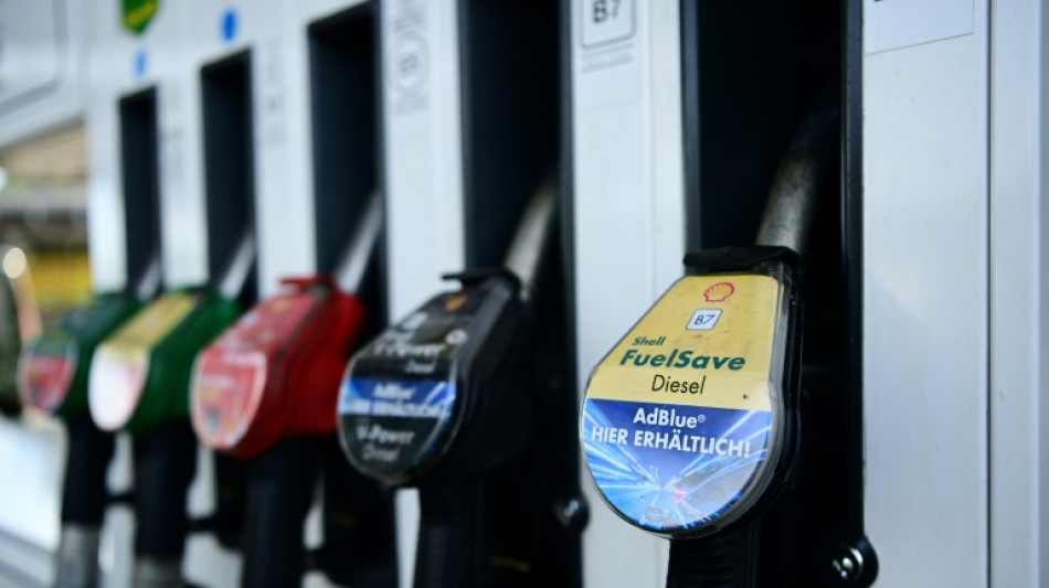 Preise an den Zapfs&auml;ulen sinken leicht 