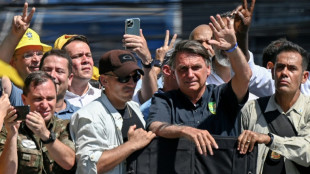 Polic&iacute;a allana casa de Bolsonaro en operativo sobre datos de vacunaci&oacute;n
