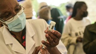 Moderna instalar&aacute; en Kenia su primera planta de vacunas anticovid en &Aacute;frica