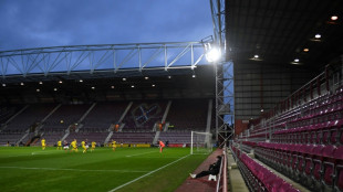 El Hearts derrota a los Celtic 3-1 y da otro paso hacia el título en Escocia