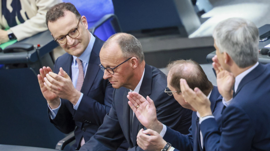 Borsa di Francoforte cauta (-0,3%) dopo elezione Merz