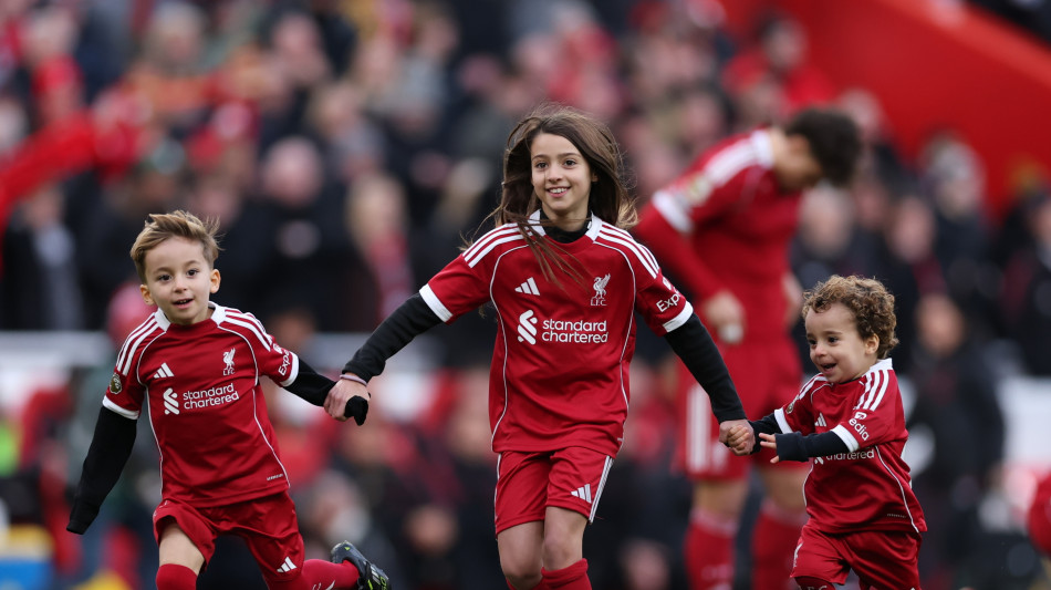 Calcio: l'Arsenal risponde al City e torna in testa, Anfield da brividi per Diogo Jota