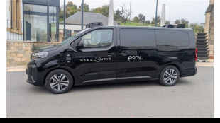 Stellantis con Pony.ai per lo sviluppo dei robotaxi in Europa