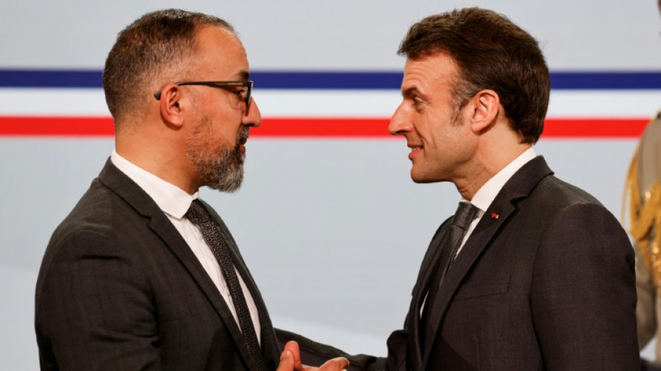 Islam de France: Macron veut "redoubler d'efforts" pour "sortir des interf&eacute;rences"