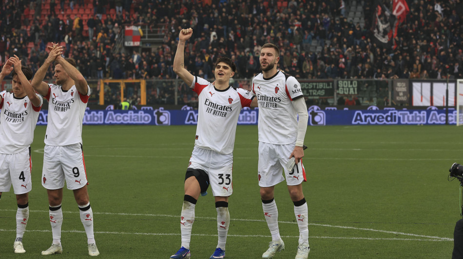 Calcio: Milan; Bartesaghi ci sar&agrave; ma potrebbe partire dalla panchina