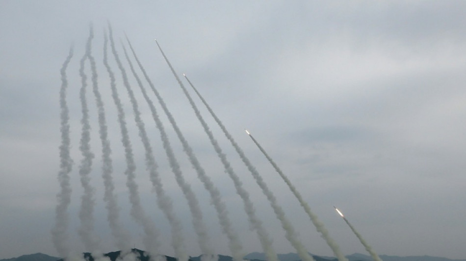 Staatsmedien: Kim beaufsichtigt Test von hochmodernem Mehrfachraketenwerfer