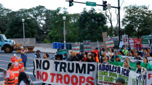 En Chicago, los latinos temen incluso ir a la iglesia por las redadas antiinmigrantes