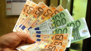 Istat, a novembre l'import -3,2%, l'export +0,4% sul mese