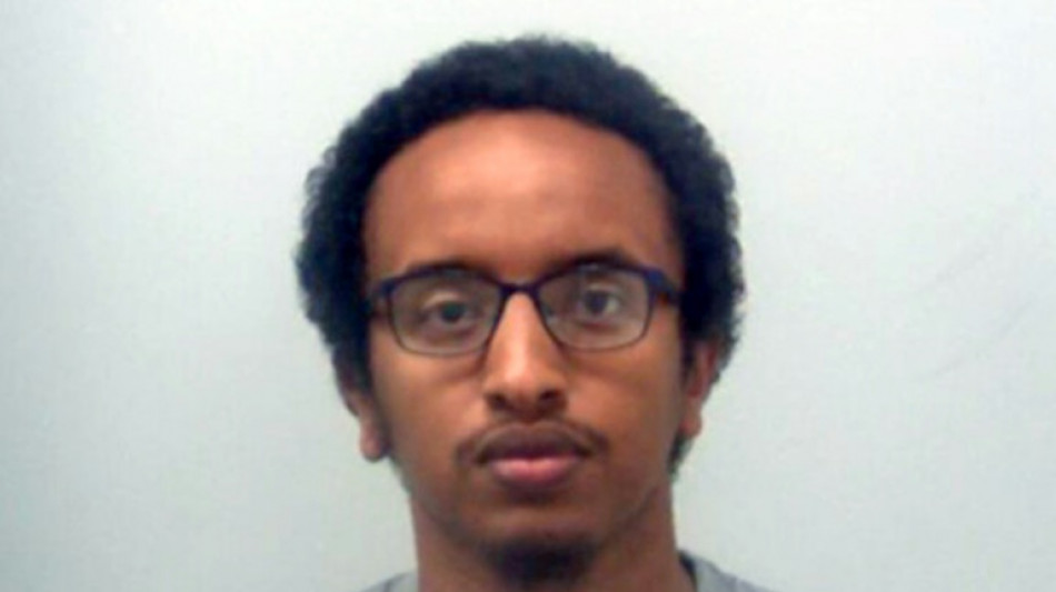 Un brit&aacute;nico radicalizado es condenado a cadena perpetua por el asesinato de un diputado