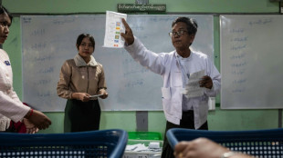 El partido promilitar de Birmania logra una victoria sin oposici&oacute;n en las legislativas