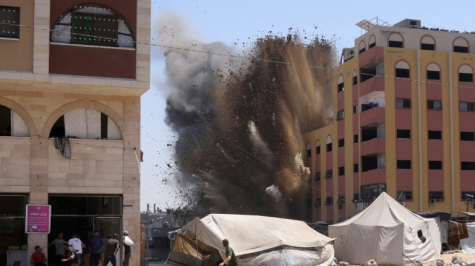 El ej&eacute;rcito israel&iacute; intensifica su ofensiva en Ciudad de Gaza