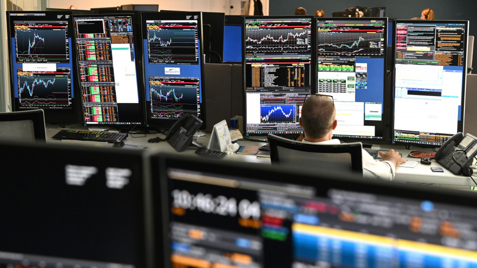 Borsa: l'Europa in calo dopo Wall Street, Milano -1,4%