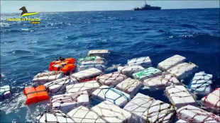 La polic&iacute;a italiana descubre dos toneladas de coca&iacute;na flotando en el Mediterr&aacute;neo
