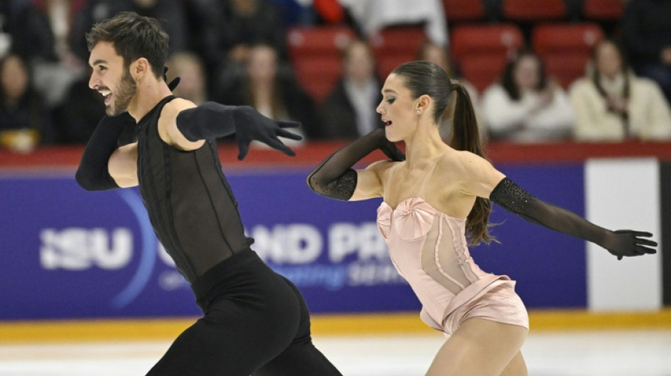 Patinage: Cizeron et Fournier Beaudry pénalisés mais en tête au Grand Prix de Finlande