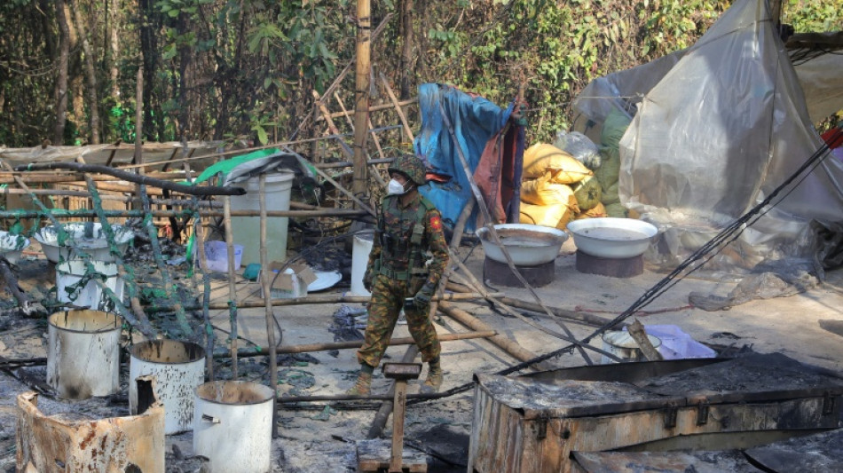 La junta de Birmania dice haber desmantelado laboratorios de metanfetamina