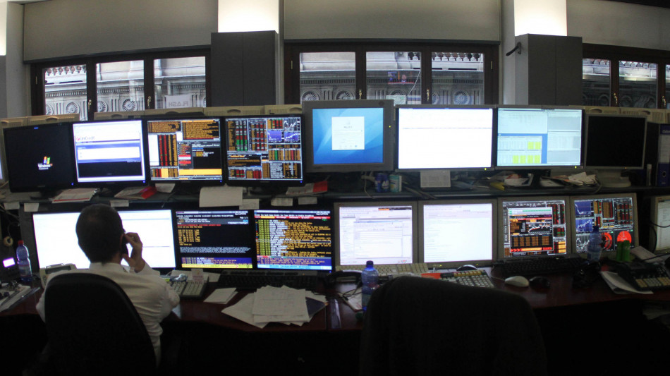 Lo spread Btp-Bund scende in avvio di settimana a 102,5 punti