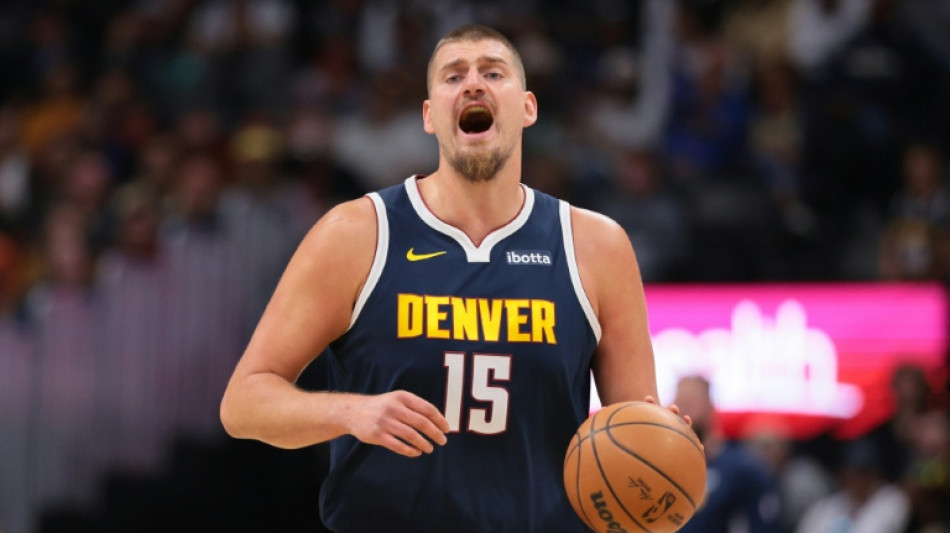 Jokic posts fourth straight triple-double as Nuggets rout Pelicans