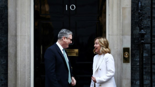 Londres et Paris travaillent avec Kiev &agrave; un plan pour l'arr&ecirc;t des combats