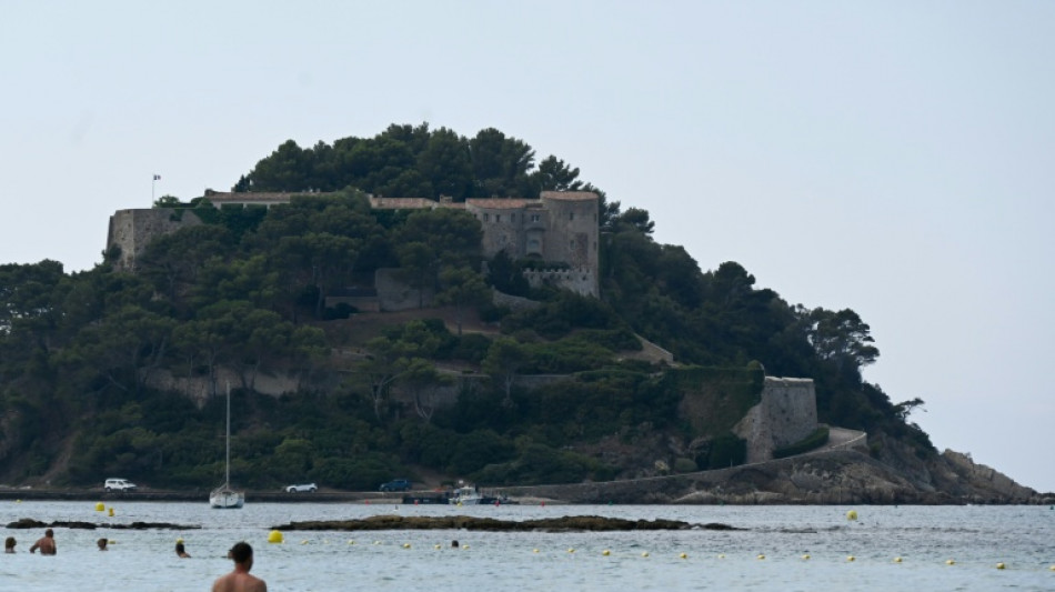 Merz vor dem deutsch-französischen Ministerrat in Macrons Sommerresidenz