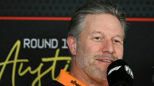 Chefe da McLaren diz que prefere perder t&iacute;tulo a fazer jogo de equipe