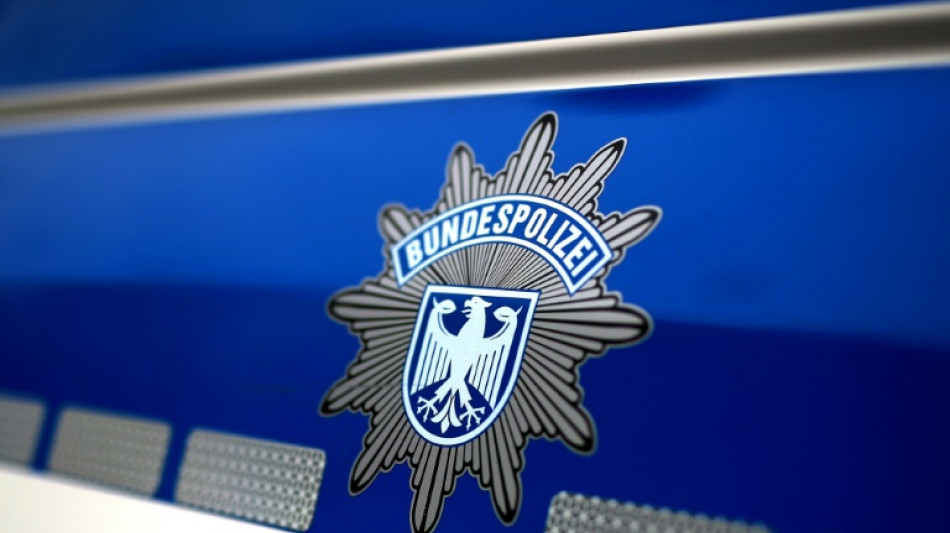 Bundespolizei vereitelt in Bayern Schleusung von 16 Migranten in Reisebus