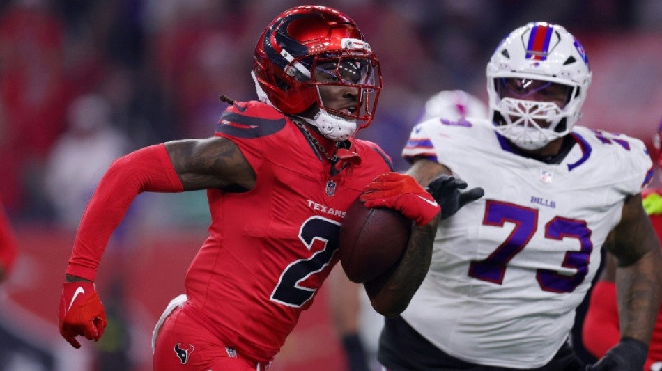 Texans sack Allen eight times to beat Bills 23-19