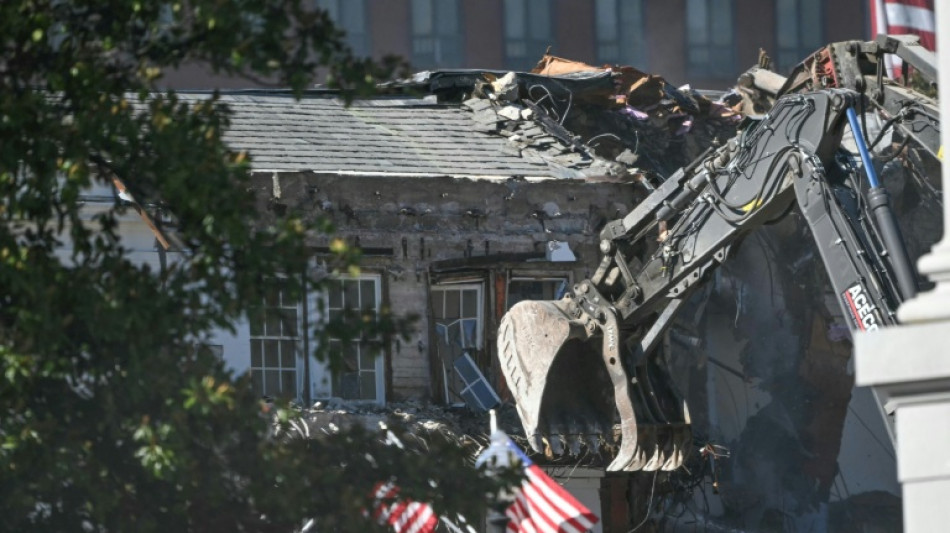 Trump diz que obras na Casa Branca 's&atilde;o m&uacute;sica' para seus ouvidos