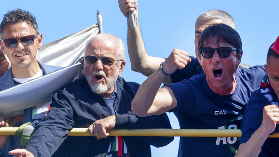 Supercoppa: De Laurentiis "pareggiato il 2-0 di Bologna, ma questo vale una Coppa"