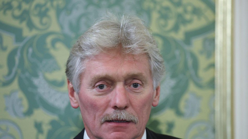 Cremlino 'la minaccia all'aereo di Zelensky non esisteva'