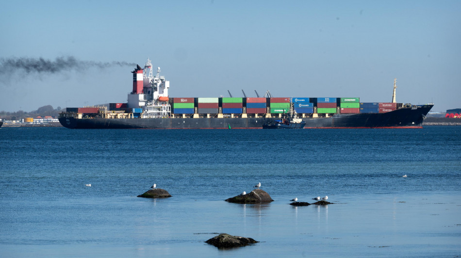 Usa annunciano il blocco di tutti i porti iraniani da domani alle 16 ora italiana