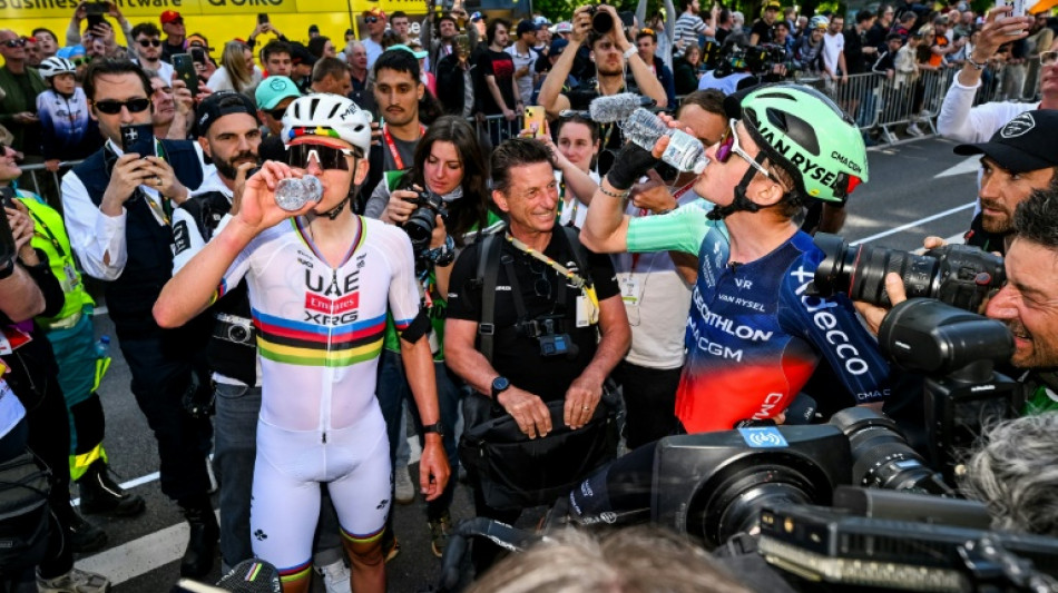 Li&egrave;ge-Bastogne-Li&egrave;ge: Continuons &agrave; "gagner jusqu'&agrave; ce que Seixas nous d&eacute;ruise tous", dit Pogacar