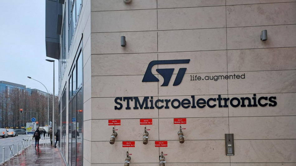 St difende i suoi manager, 'capaci di trasformare la società'