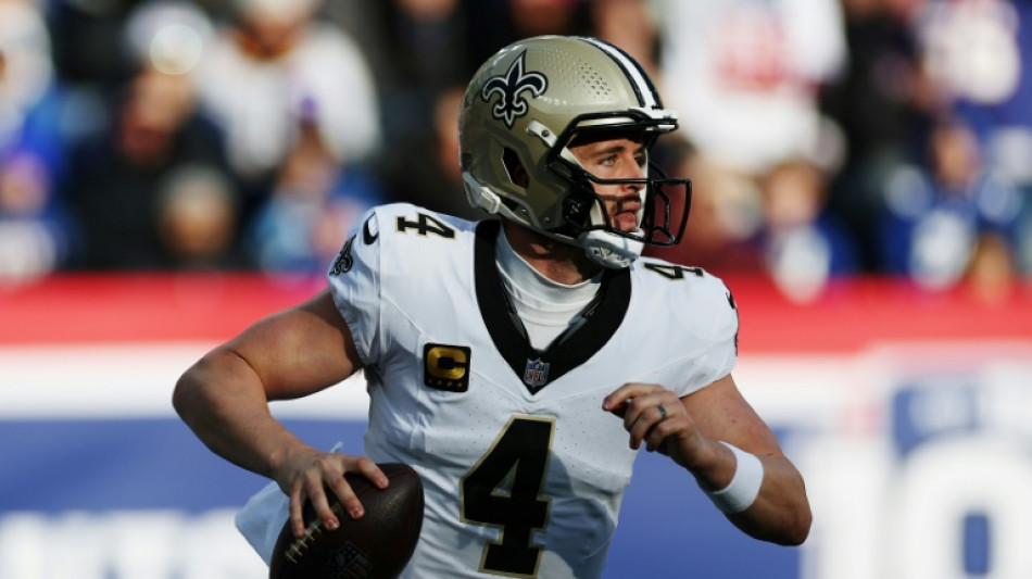 Injury forces Saints quarterback Carr to retire