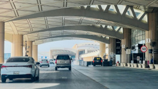 Houthis do I&ecirc;men reivindicam m&uacute;ltiplos ataques contra o aeroporto de Riade