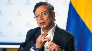 Col&ocirc;mbia acusa EUA de cometer 'execu&ccedil;&otilde;es extrajudiciais' em &aacute;guas internacionais