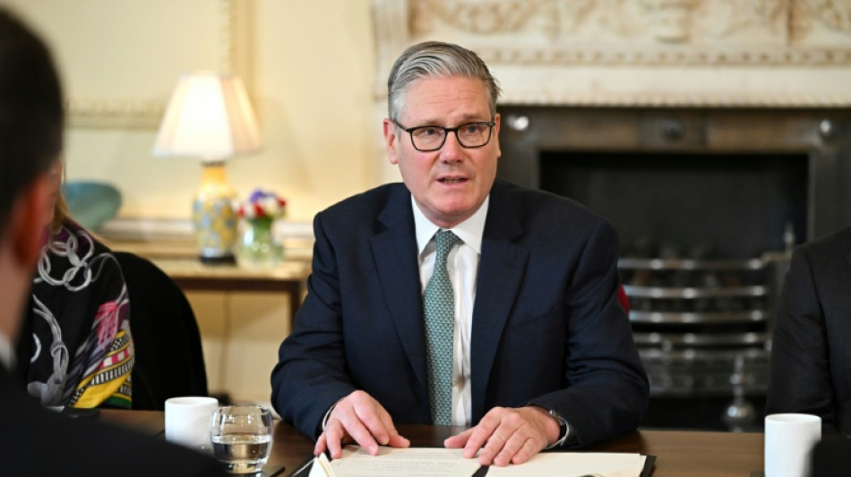 Starmer insta a dirigentes de redes sociales a reforzar la seguridad infantil en l&iacute;nea 