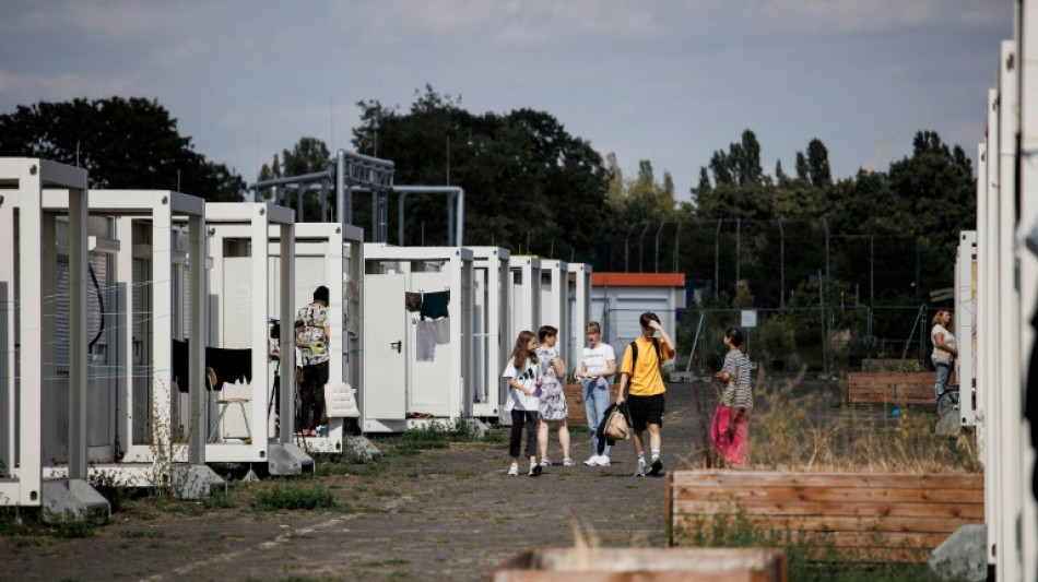 Gr&uuml;nen-Vorsitzende unterst&uuml;tzt vor Fl&uuml;chtlingsgipfel Geld-Forderung der L&auml;nder