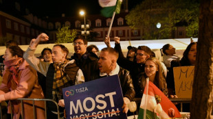 Orban nach 16 Jahren abgew&auml;hlt - Triumph f&uuml;r Oppositionsf&uuml;hrer Magyar