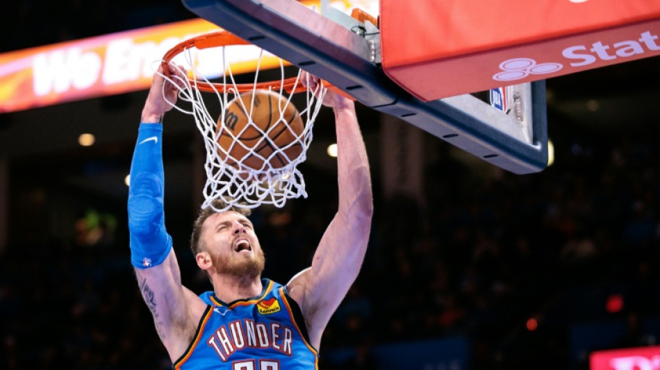 Thunder strike from long range to halt Cavs' seven-game win streak