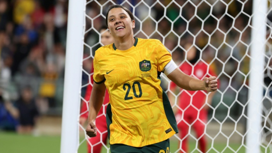 La futbolista australiana Sam Kerr sufre una grave lesi&oacute;n