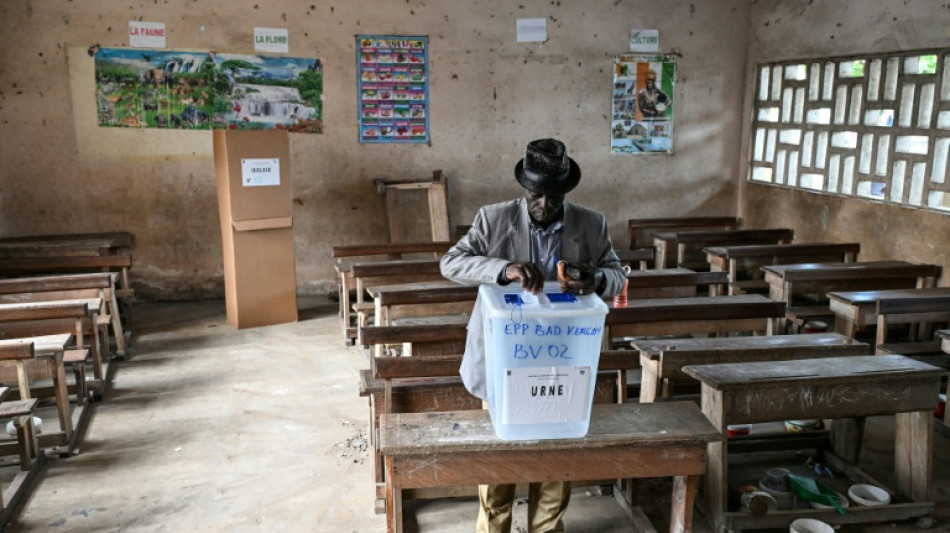 Präsidentschaftswahl in der Elfenbeinküste hat begonnen