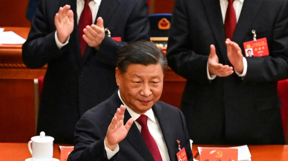 Au congr&egrave;s du PCC, Xi Jinping s'offre un tonnerre d'applaudissements
