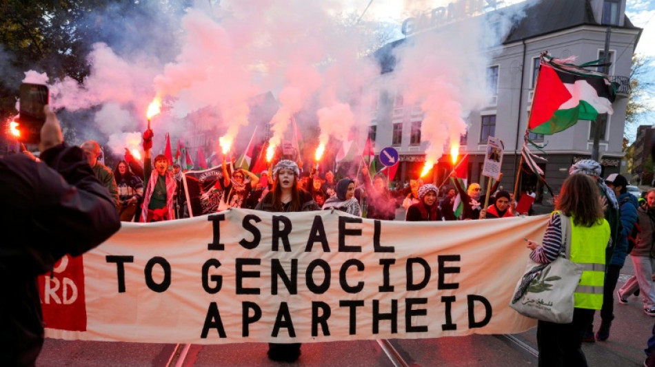 Policía dispersa agrupamiento propalestino en paralelo al partido Noruega-Israel