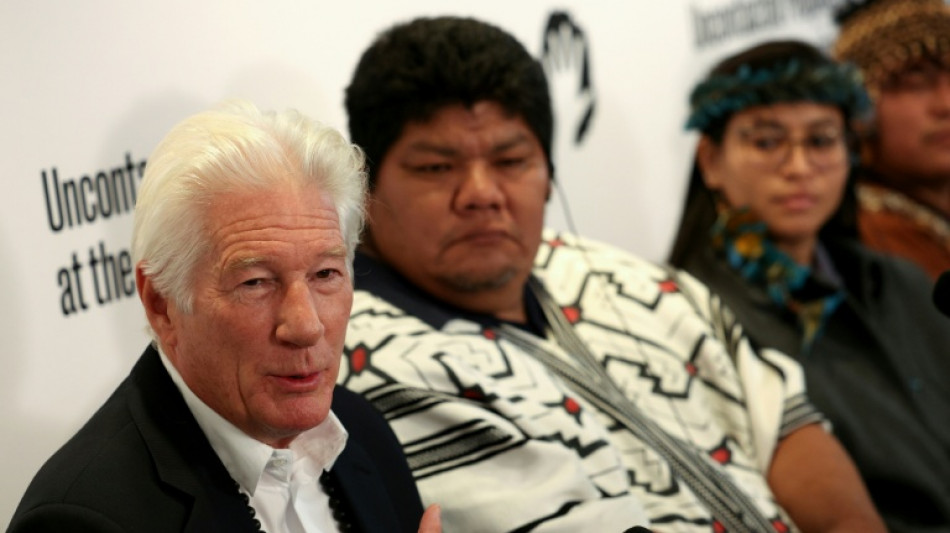 NGO: H&auml;lfte unkontaktierter indigener V&ouml;lker k&ouml;nnte binnen zehn Jahren verschwinden