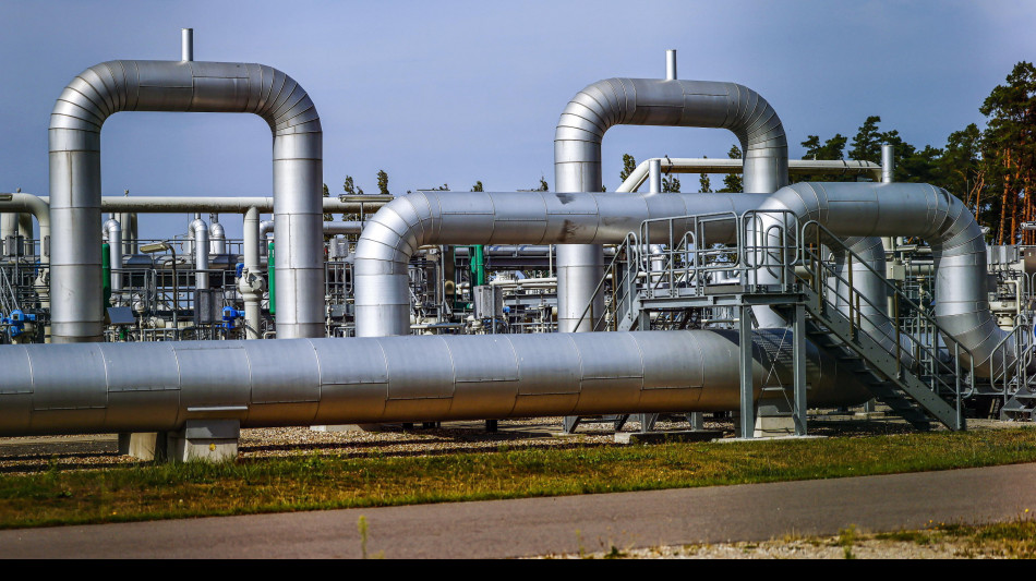 Il prezzo del gas chiude in rialzo a 28,07 euro