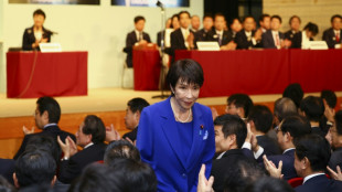 Takaichi &eacute; eleita l&iacute;der de seu partido e pode se tornar a primeira mulher premi&ecirc; do Jap&atilde;o