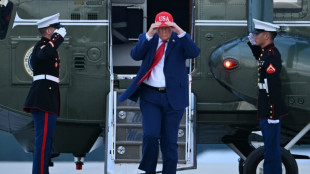 Trump exempte la Russie de nouvelles sanctions, Moscou salue un "moment historique"