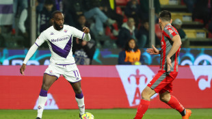Calcio: Como; ufficiale l'arrivo di Jonathan Ikon&eacute;